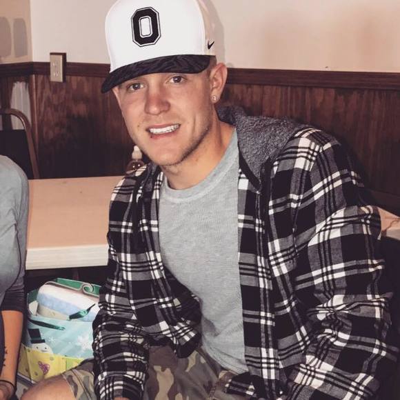 Meet your Posher, Ryan - Picture 1 of 1